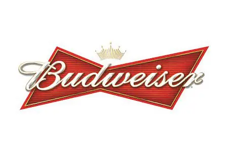 A budweiser logo with a crown on it.